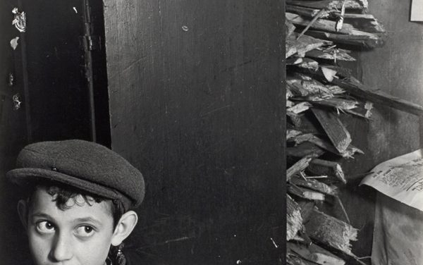 ICP’s New Roman Vishniac Exhibit Features Treasures from the JDC Archives