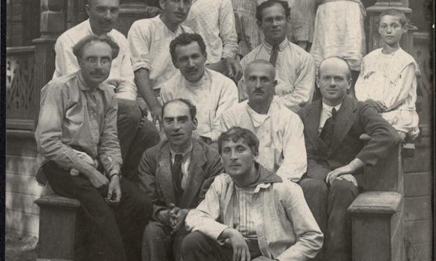 Archives on a 20th-Century Diaspora Are Being Put Online